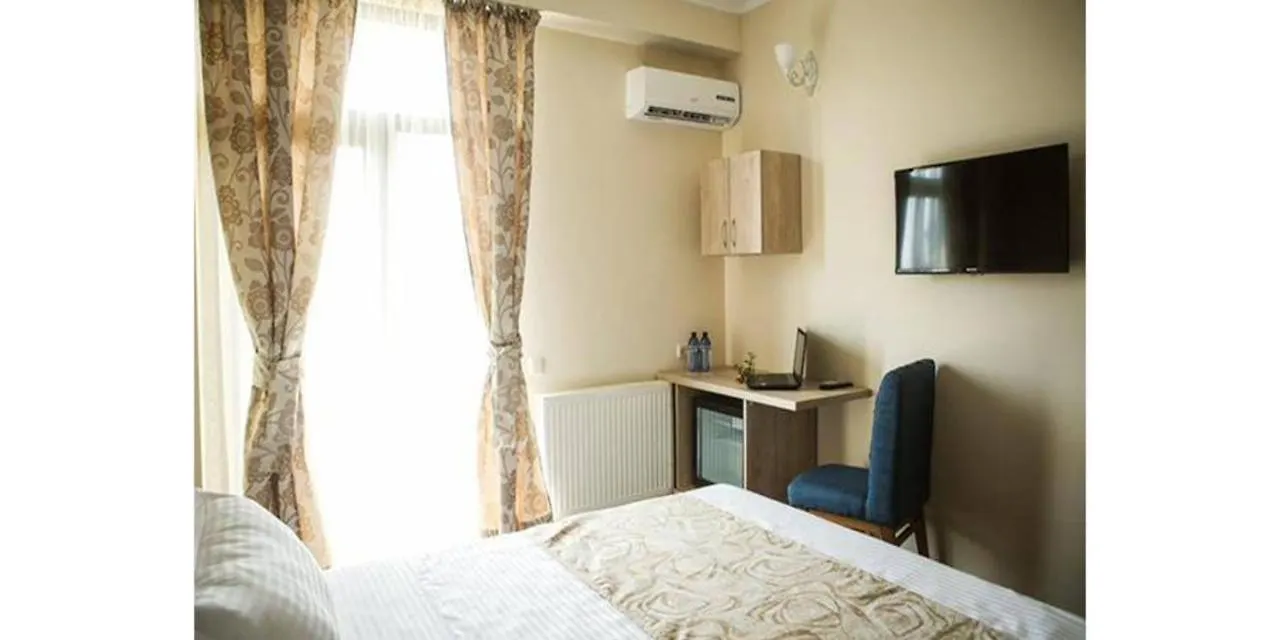 Degustarium Hotel Tbilisi 3*,  Georgien